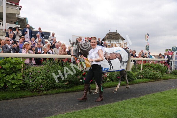 yr18082022r4-77 - Race 4 3.35pm Darley Yorkshire Oaks (British Champions Series Race)