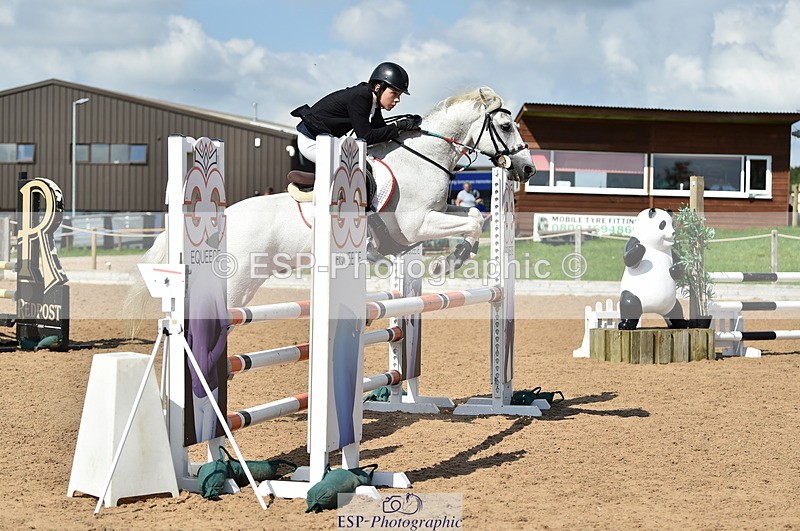 230902A-141030-01629 - Cls 3B Pony Medium 90cm