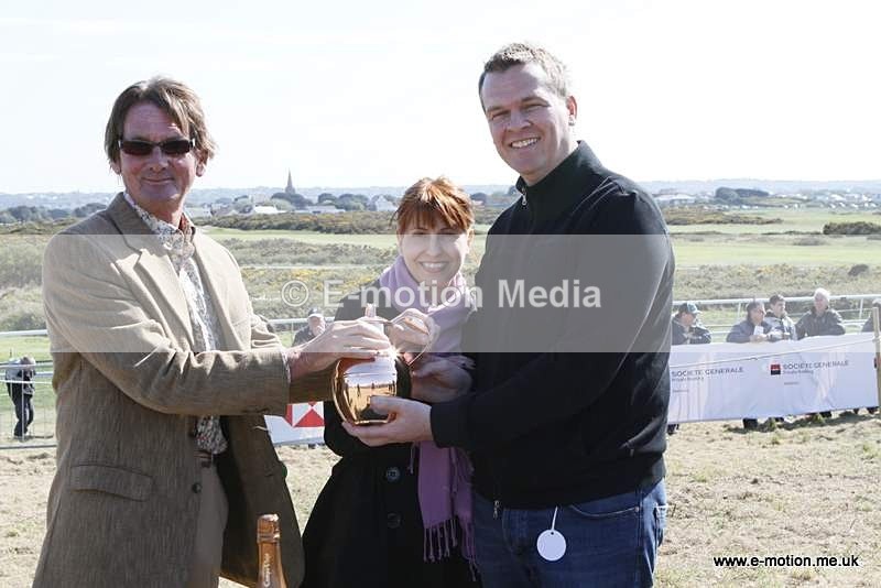  GRD 030510 258 - Guernsey Race Day 03/05/10