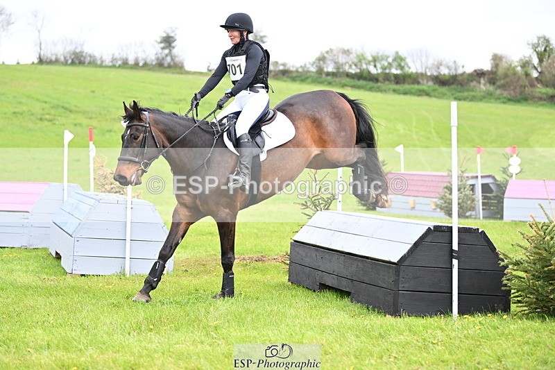 250419-134128-11796 - 701-Angela.Gilbert-FOURFIELDS.CRUISE.ON