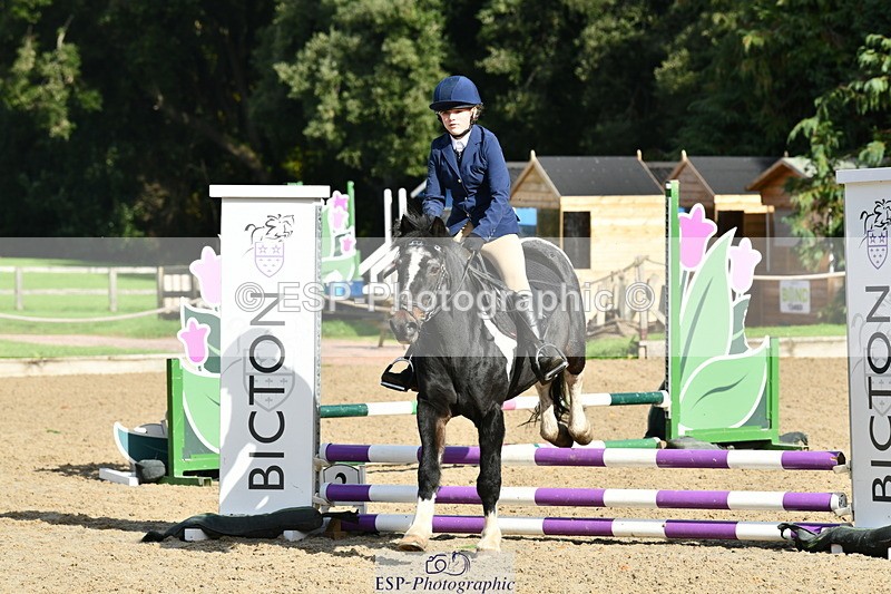 251004A-121318-00945 - Classes 4 & 5 50cm