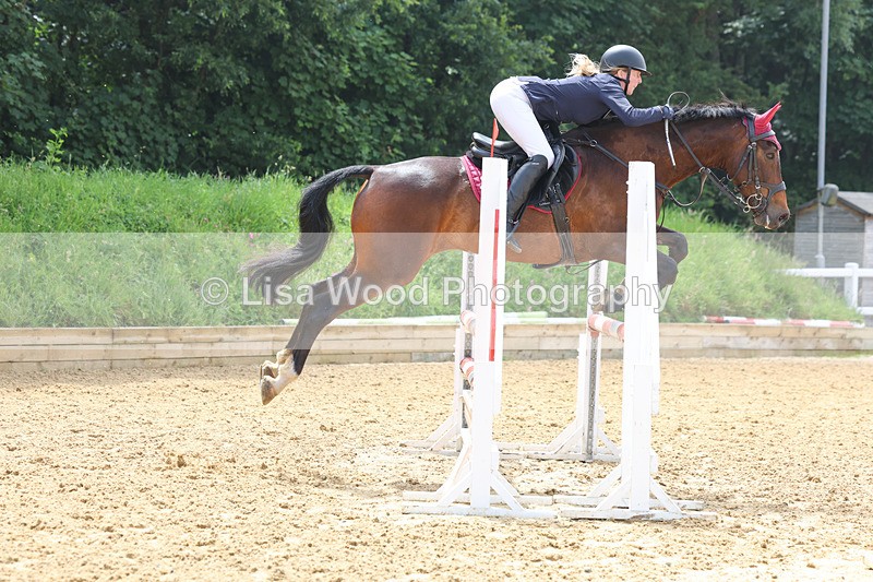 3E7A5746 - Class 5: Senior 95cm