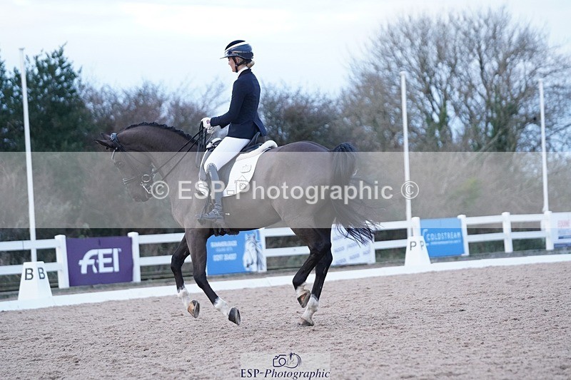 241214-163336-02333 - 139-Holly.Kerslake-Platinum.Cabachon