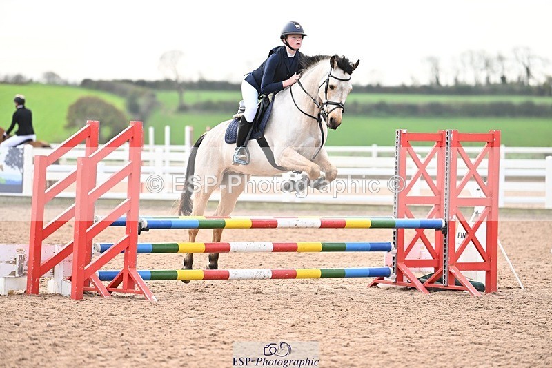 241117X-092333-03230 - Cls 05s A&B Pony Brit Nov & 80 Open
