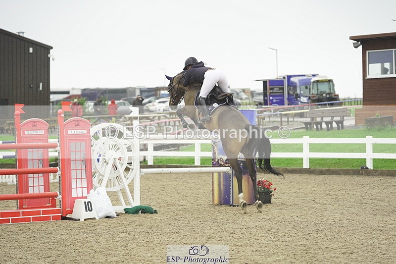 230722A-141412-09582 - Cls 23, 1 Star Gold 1.30m