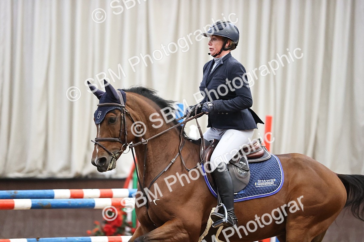 SBM_003715 - Class 12 - Senior Foxhunter 1.20m