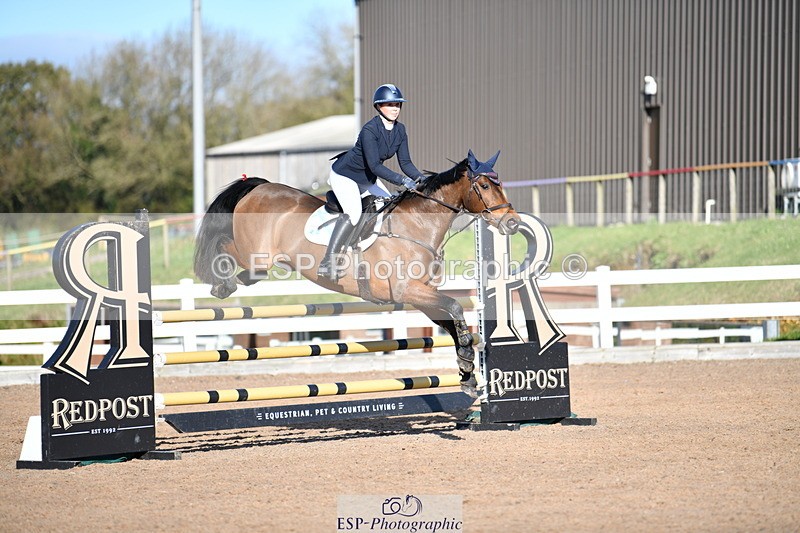 231110A-135112-00684 - Cls 5 Newcomers & 1.10m Open