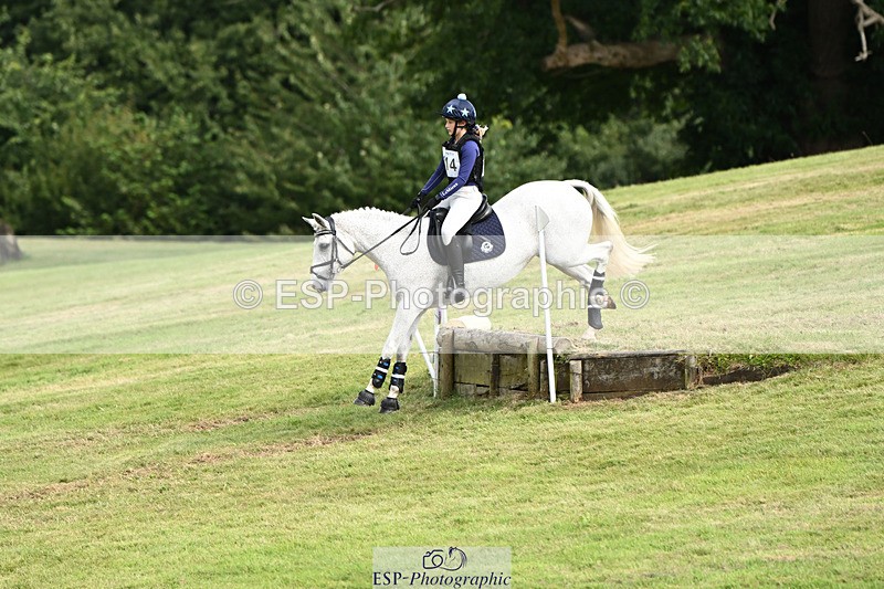 240825X-151827-35613 - 80cm XC 14.30 to 15.30