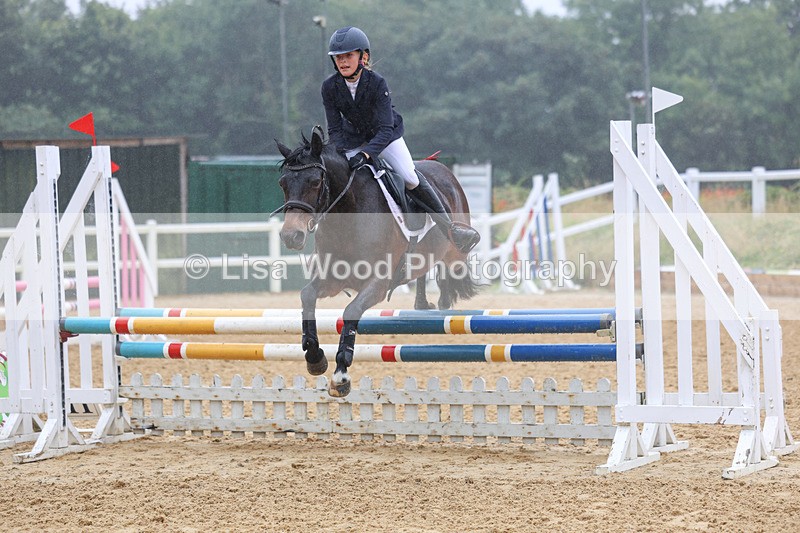 3E7A9032 - Class 4: Pony British Novice/80cm open