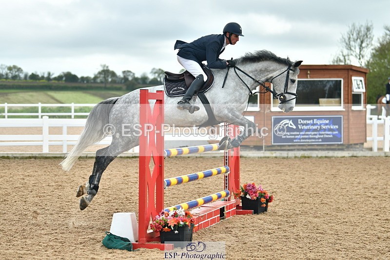 230505A-160628-05298 - Cls 19 Snr Newcomers