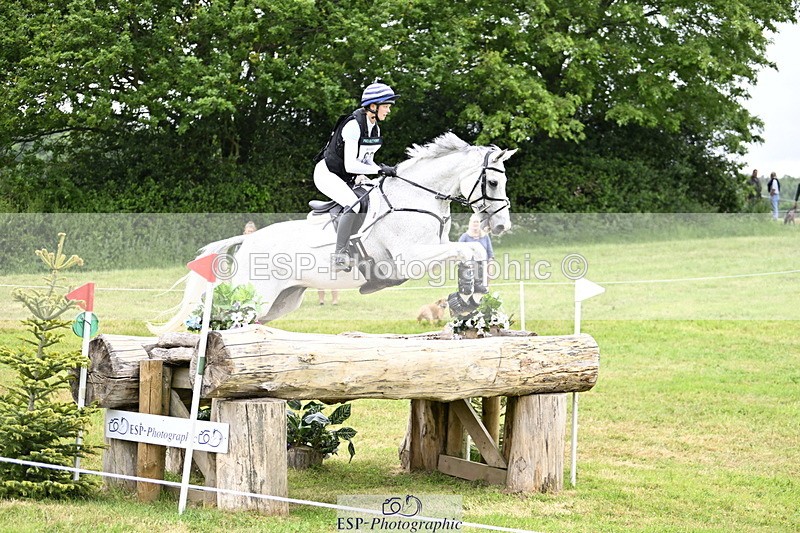 250524A-104352-09073 - A-063-Elizabeth.Barratt-RIDE.FOR.THAIS.CHAMAN.DUMONTCEAU