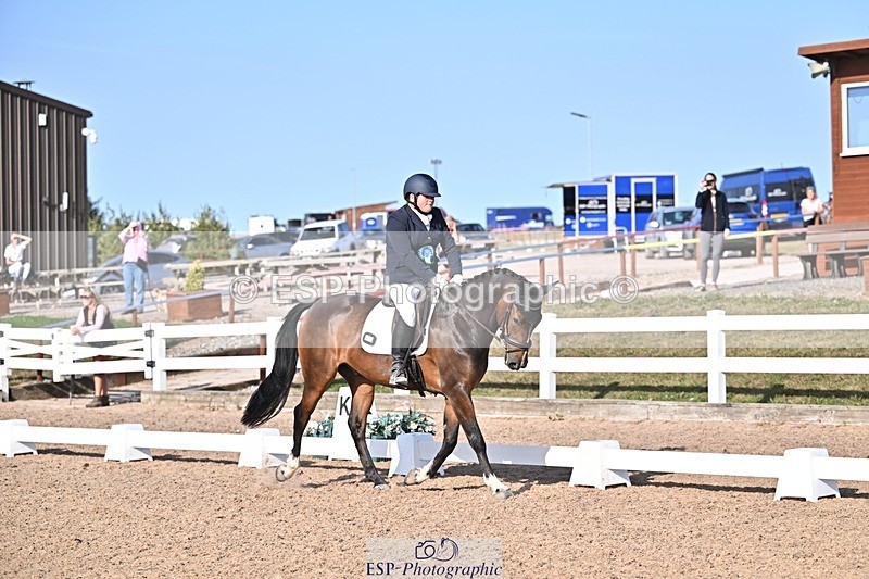 250817-173532-12192 - Sunday 5pm Presentations