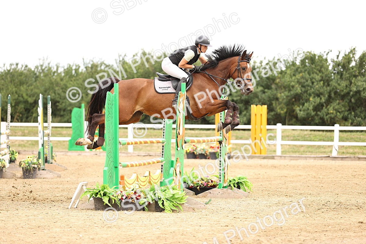 SBM_003161 - Class 21 - Senior Newcomers - 1.10m