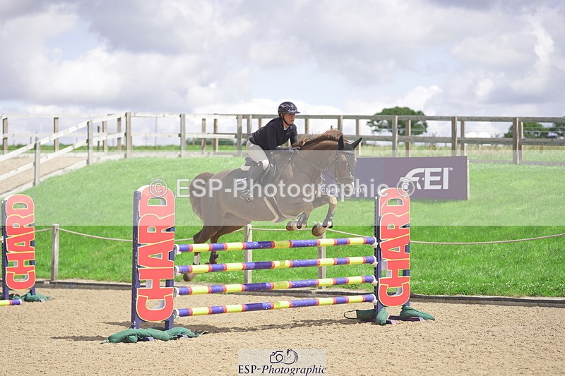 230806A-122638-01977 - Cls 14 Snr Foxhunter & 1.20m Open