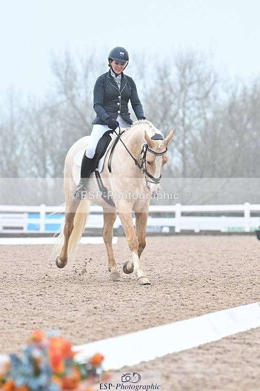 240217A-092109-00355 - 130-Kate.Kerswell-Top.Gun.RB