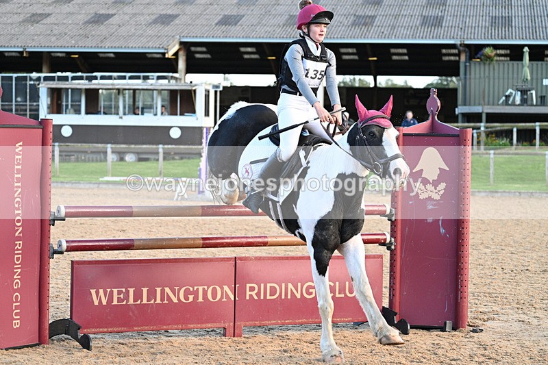 WJ7_7121 - Time 17:12 to 17:30