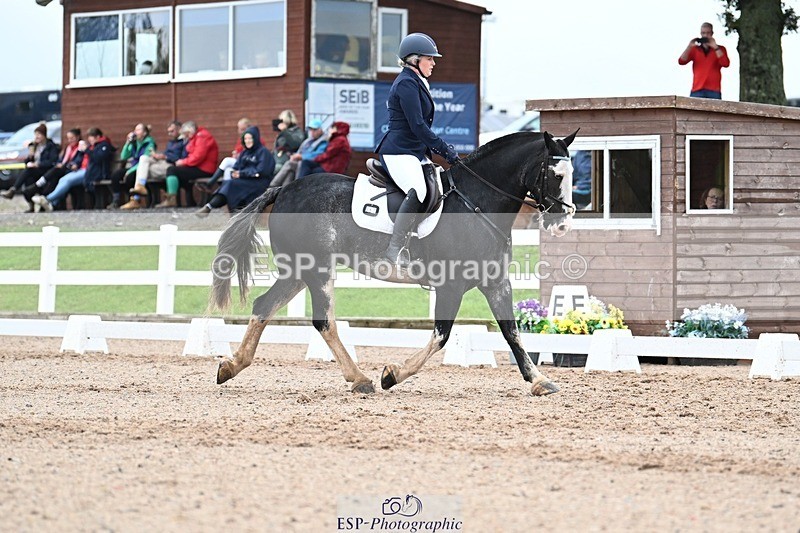 250907-123345-08364 - 061-christine.harrisonRed.Flair