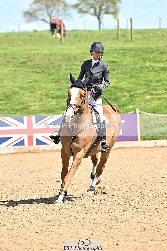 250416-133437-01146 - Cls 4 Newcomers and 1.10m