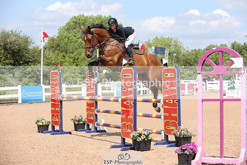 240718A-124350-05199 - Cls 9, 1 Star Bronze Tour 1.10m