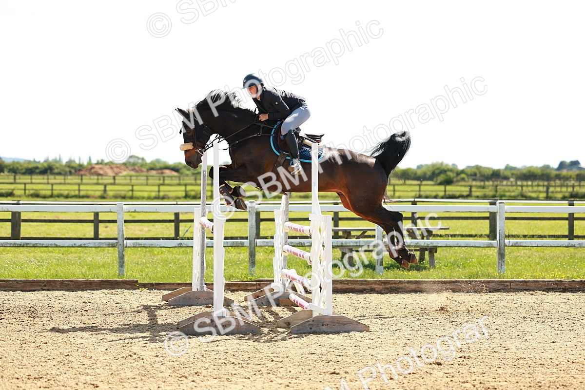 SBM_002739 - Class 4 - Senior Newcomers - 1.10m