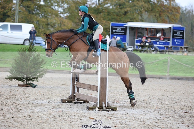 231118-140302-02113 - Cls 3 90cm