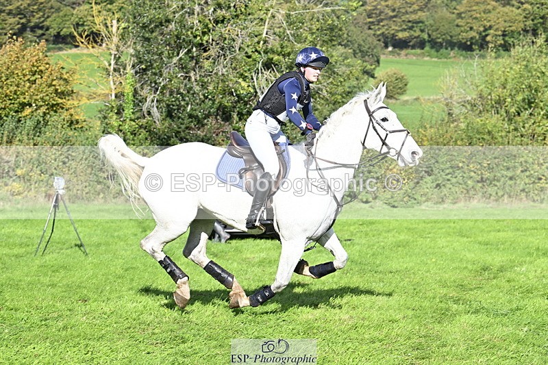 251024A-130406-11364 - B-153-Charlotte.Franck-Steier