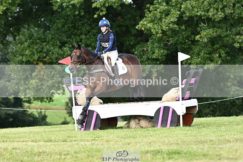 240825X-100230-30982 - 70cm XC 10.00 to 11.00