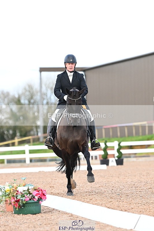 240218A-150007-08977 - 180-John.Fullick-Hermosa.bella