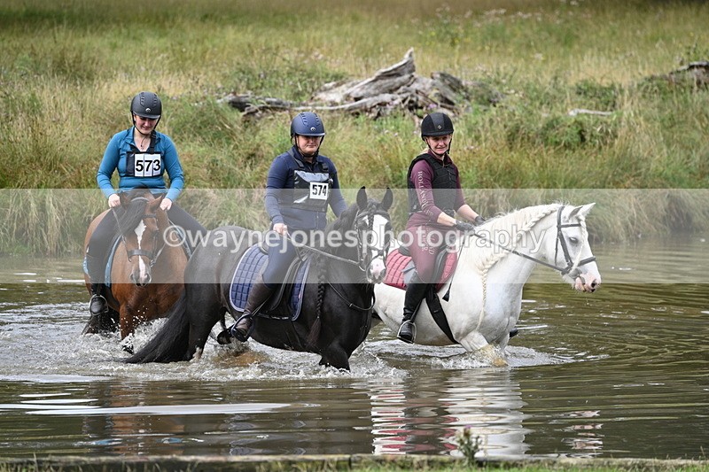 WJ7_2144 - Time at Water 11:14 to 11:36
