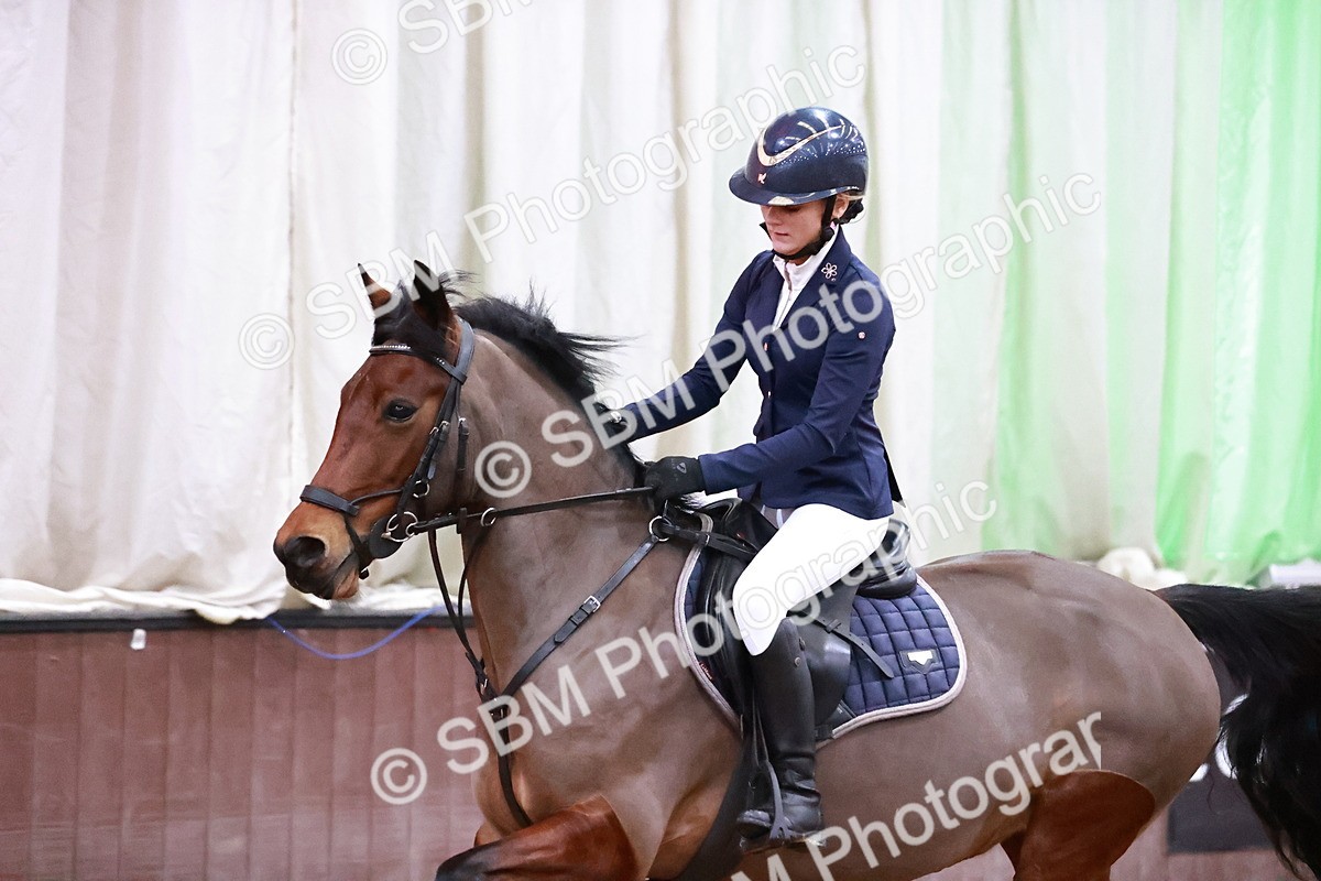 SBM_000114 - Class 1 - Pony Intro 70cm