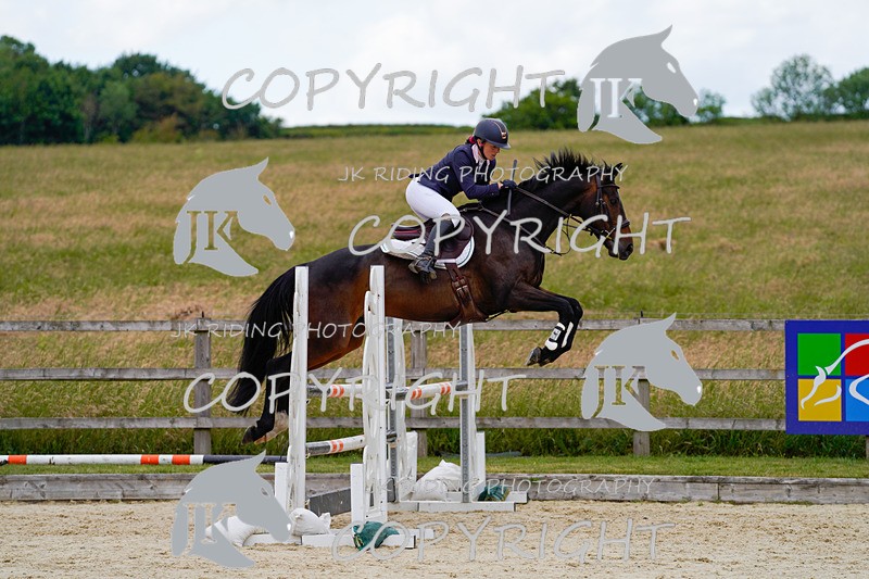 _DSC7577 - 1m clear round