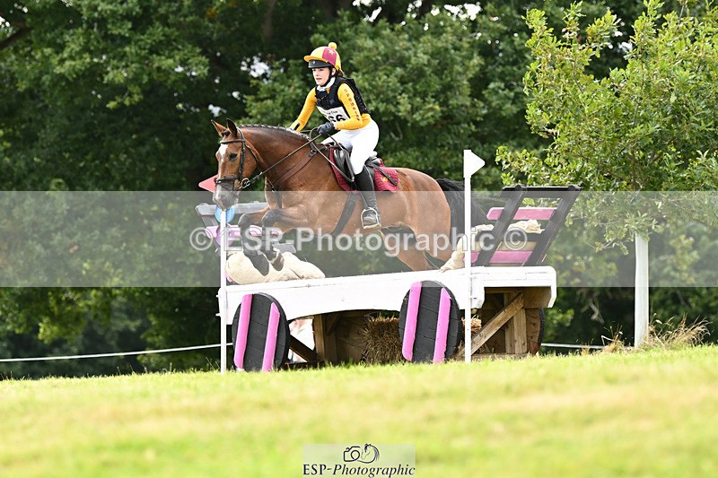 240825X-153716-36520 - 80cm XC 15.30 to 16.30