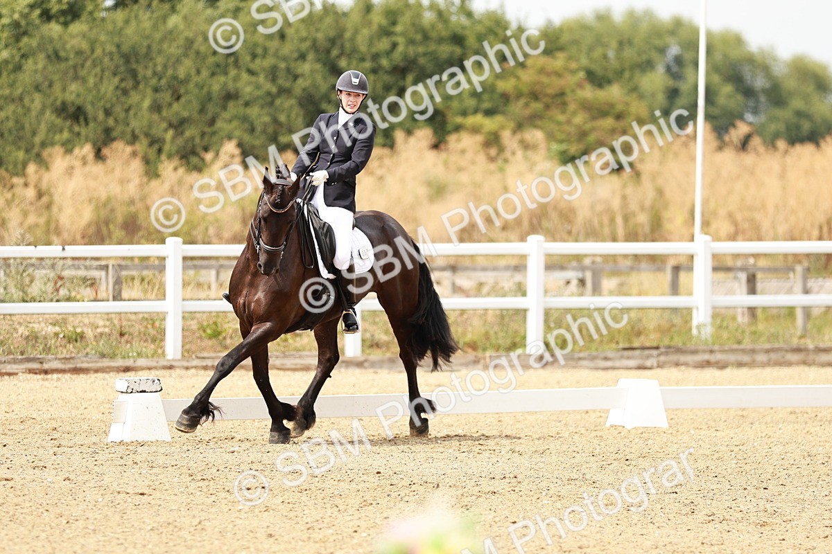 SBM_003690 - Class 7 - Advanced Medium 6 Gold - 13.16-14.36