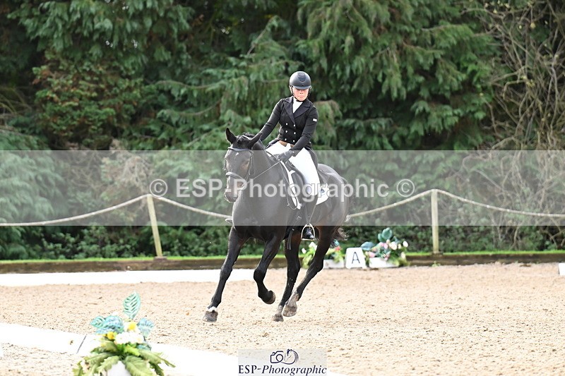 251023A-111910-01696 - B-136-Sophie.Jackson