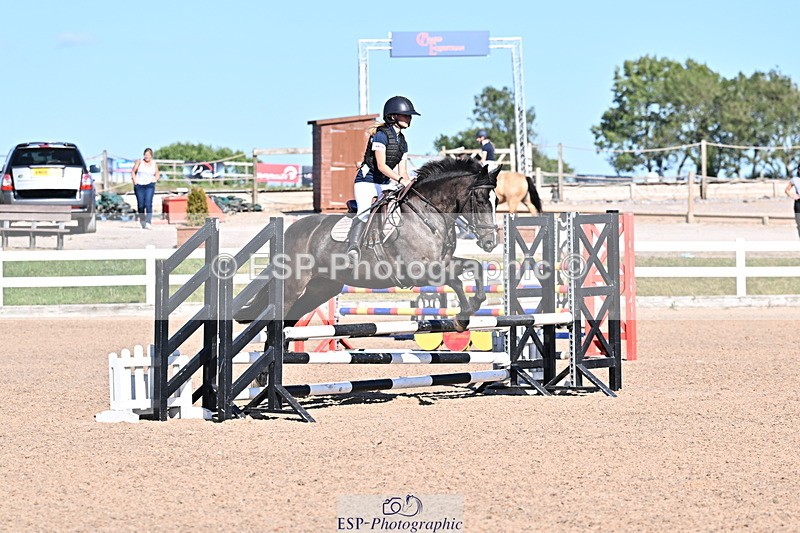 250708A-174040-00312 - 80cm Classes