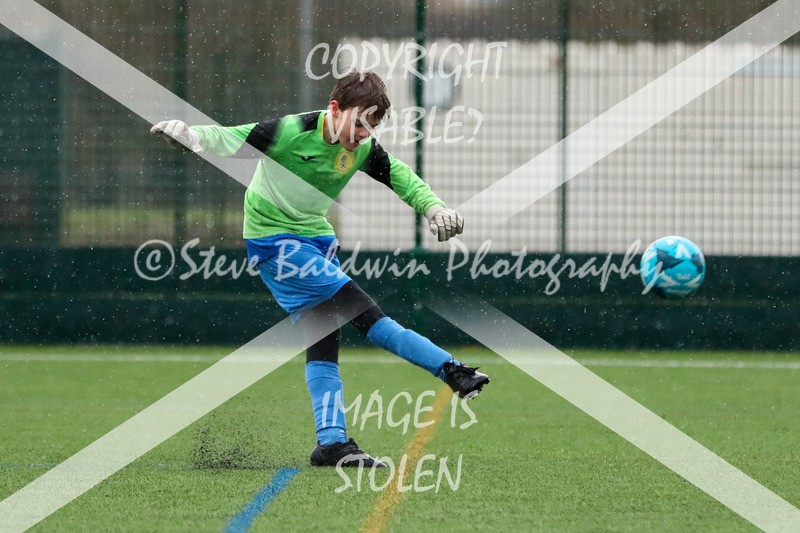 1DX20212 - 2026-02-15 FC Abbey Meads U13 Purple V Royal Wootton Bassett Town Youth U13 Yellow