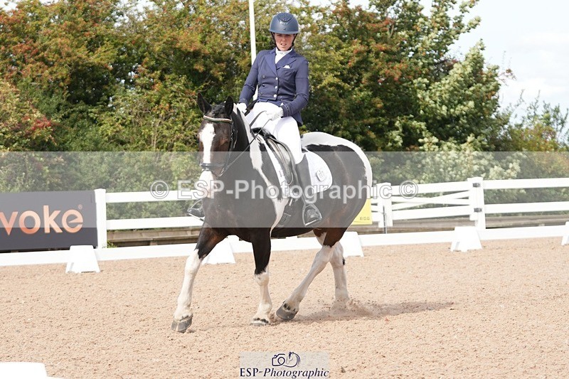 250906-121736-02292 - 082-Samantha.FussellDai.The.Pied