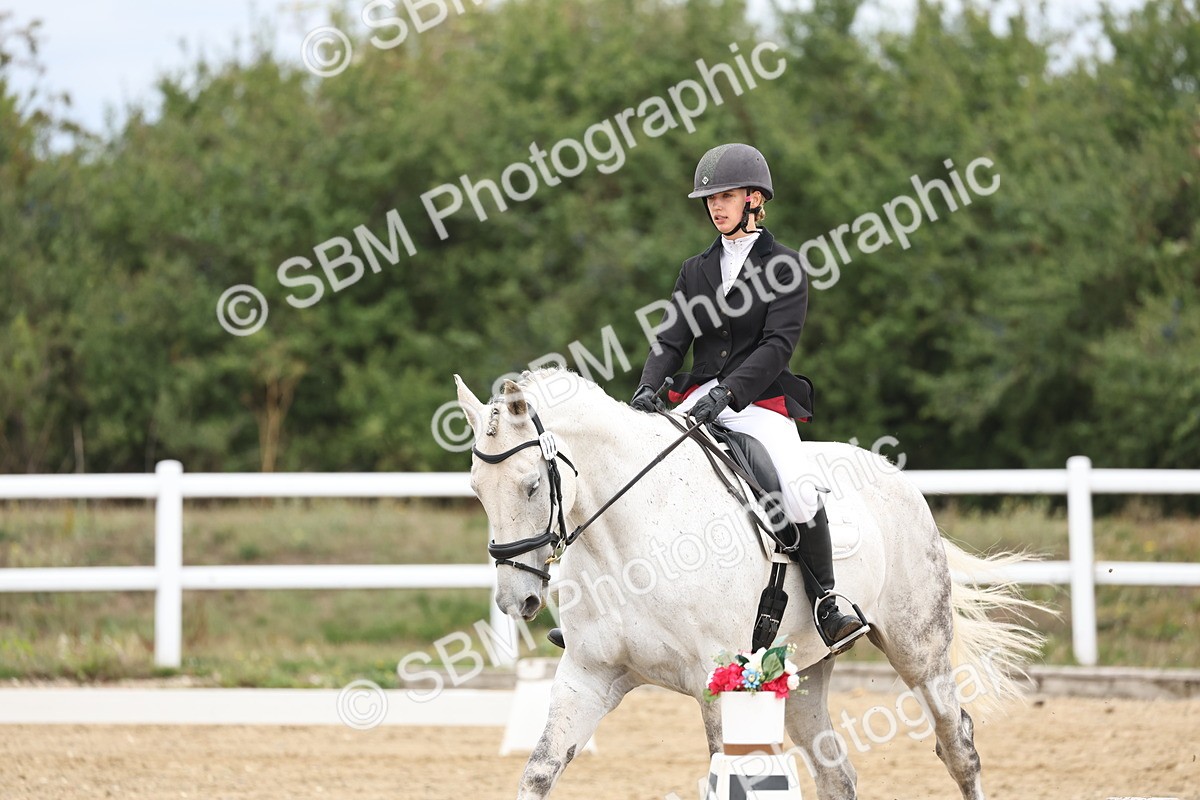 SBM_003582 - Class 7 - Novice 2 Warm Up