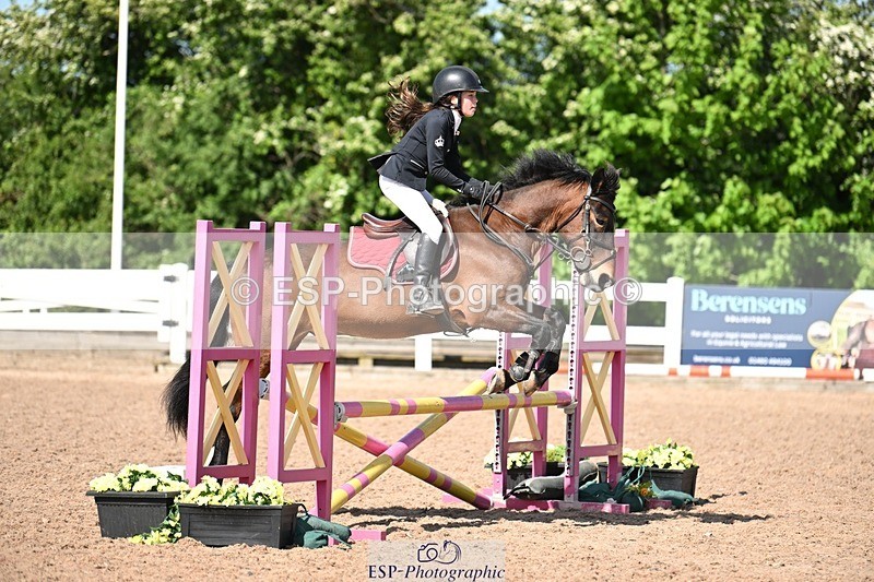 250504-102801-02083 - Cls 15+16 Club and Schools 70cm