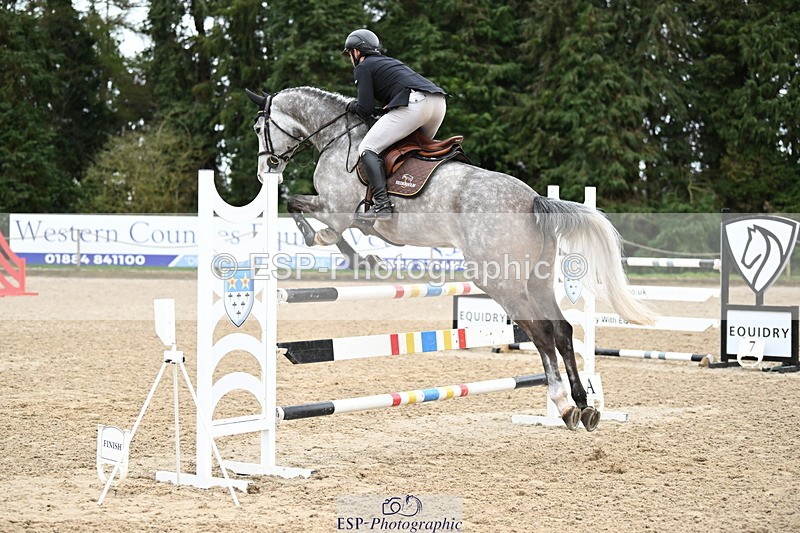 250323A-151735-04976 - Cls 25 Snr Fox & 1.20m Open