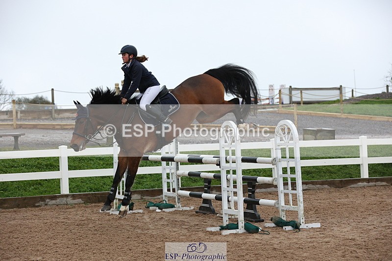 231112A-133144-04509 - Cls 20 Newcomers & 1.10m Open