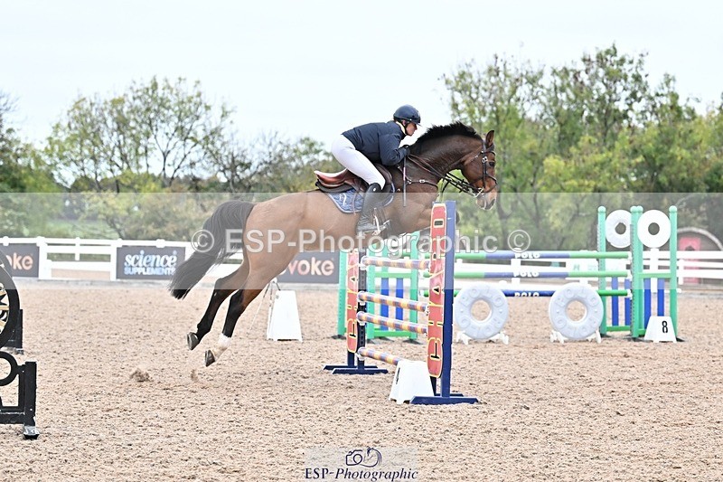 251015-151537-00864 - Cls 6 Foxhunter and 1.20m Open