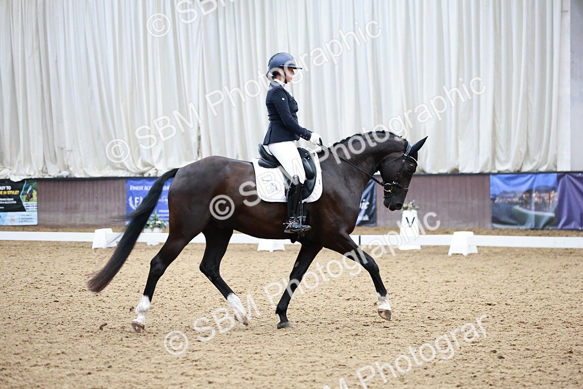 SBM_000571 - Class 1 - Prelim 6 Gold - 11.24-12.40