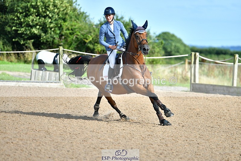 230729A-172422-07745 - Cls 18 National 1.30m