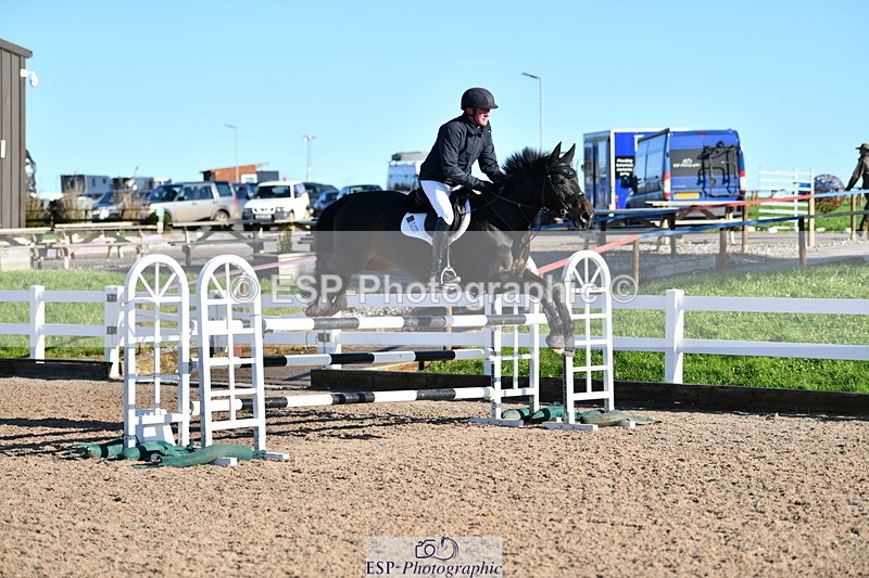 231110A-124447-00436 - Cls 4 Snr 1.05m Open