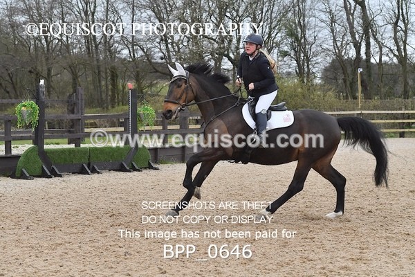 BPP_0646 - CLASS 4 Senior BritiNovice/ 90cm Open