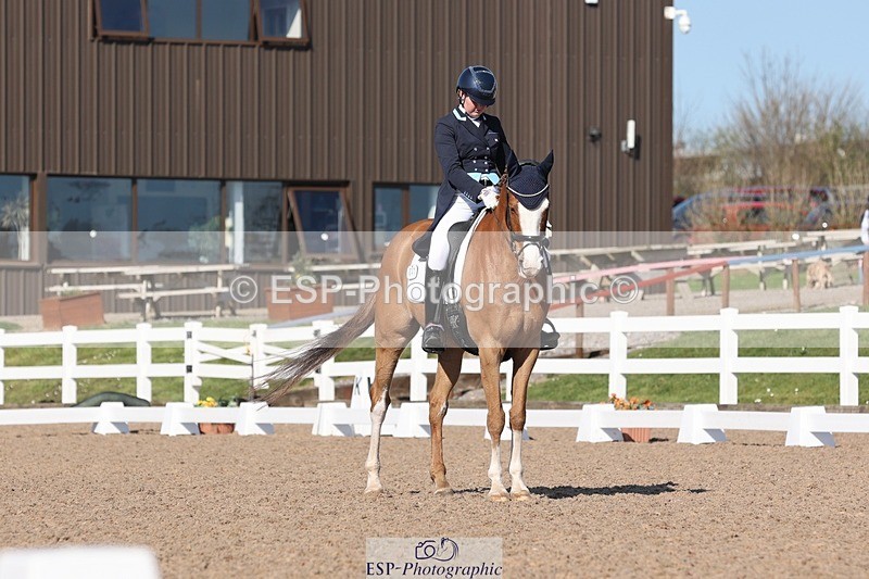 250405-160359-11770 - 047-Megan.Field-Dargun