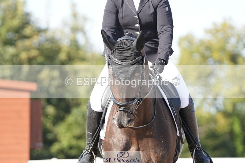 250906-161408-04985 - 049-Laura.ColeGavin.10