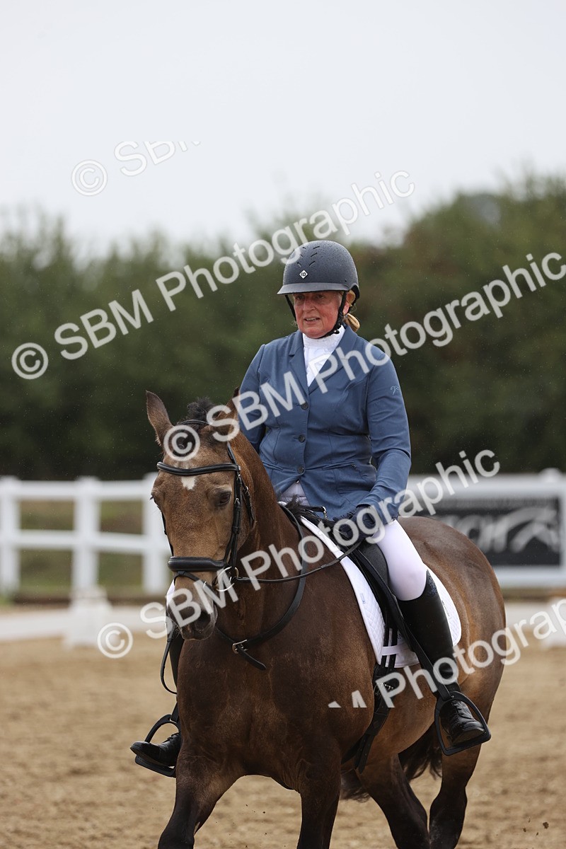 SBM_004465 - Class 9 - Novice 3 Champs