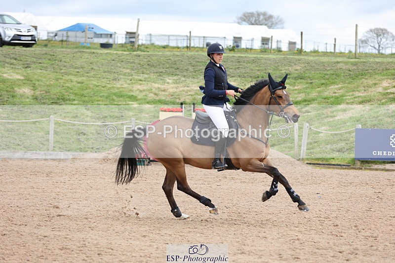 240419A-124938-07468 - Cls 6, 2 Star Medium Tour 1.35m